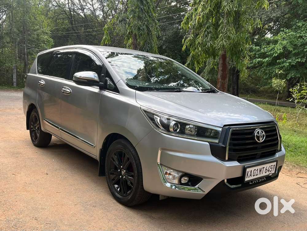 Toyota Innova Crysta 2019