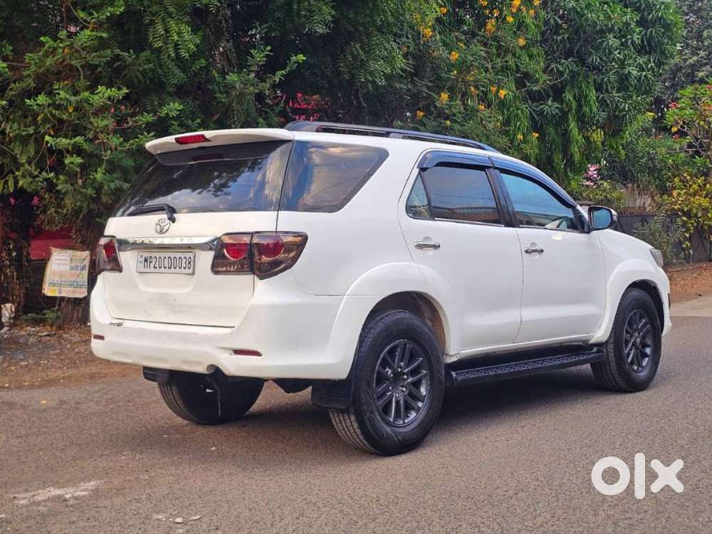 Toyota Fortuner 3.0 4x4 Manual, 2012, Diesel