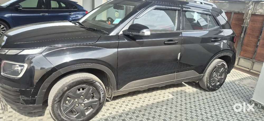 Hyundai Venue Plus Petrol Manual 2024