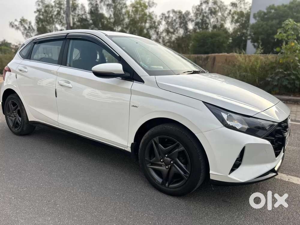 Hyundai I20 Sportz 1.2 Ivt, 2023, Petrol