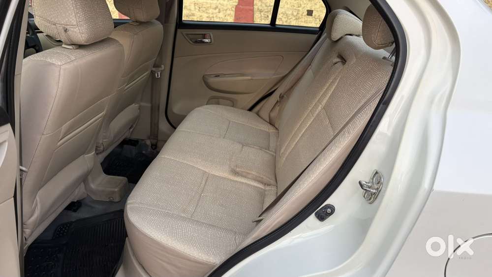 Maruti Suzuki Swift Dzire 1.2 Vxi Bsiv, 2012, Petrol