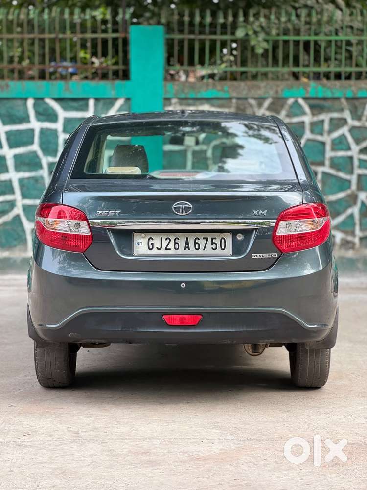Tata Zest, 2015, Petrol