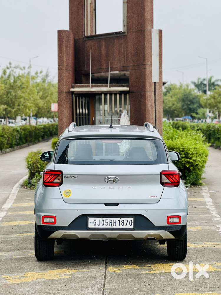 Hyundai Venue S Turbo, 2019, Petrol