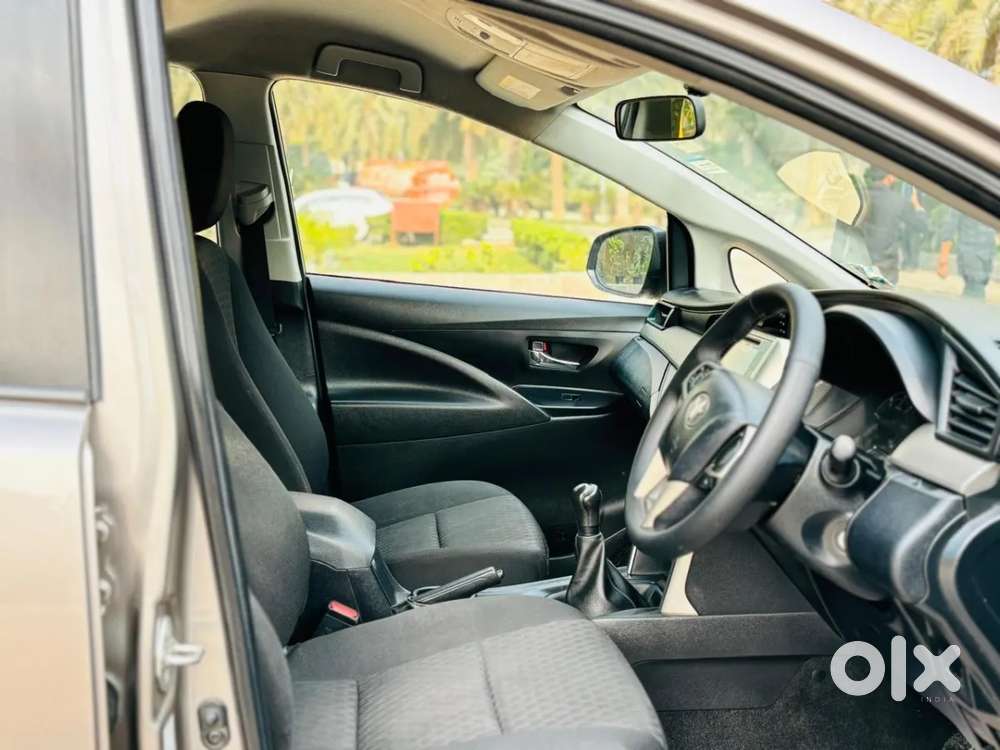Toyota Innova Crysta [2020-ongoing] 2.4 Gx 7 Str, 2019, Diesel