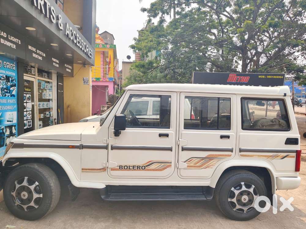 Mahindra Bolero Slx Bs Iv, 2011, Petrol