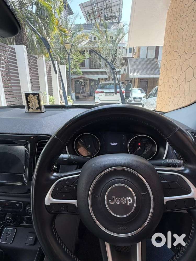 Jeep Compass Petrol Automatic 2018