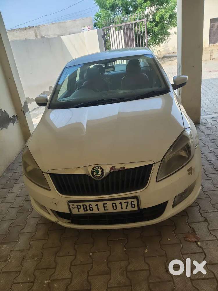 Skoda Rapid 2012