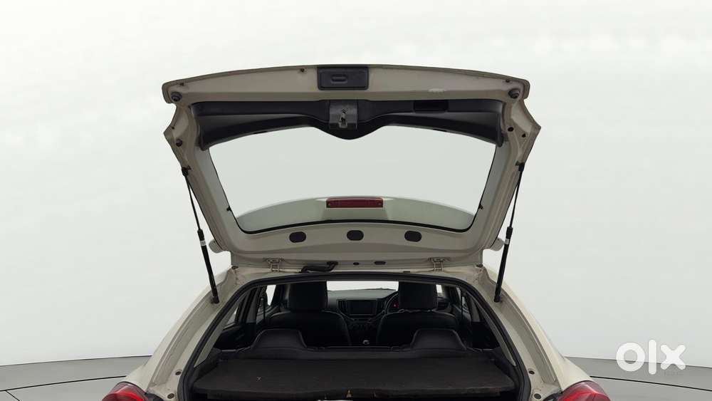 Maruti Suzuki Baleno 1.2 Sigma, 2016, Petrol