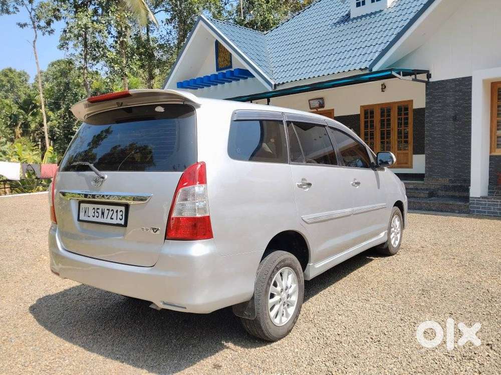 Toyota Innova 2.5 V 7 Str, 2012, Diesel