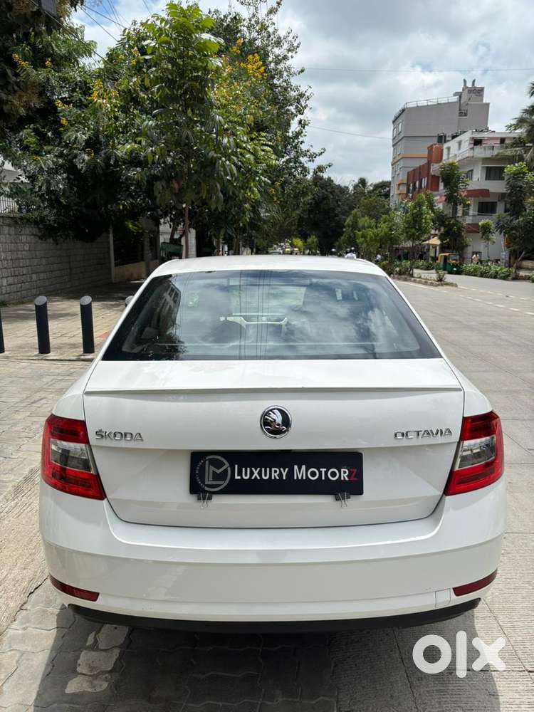 Skoda Octavia 1.8 Tsi At L K, 2018, Petrol