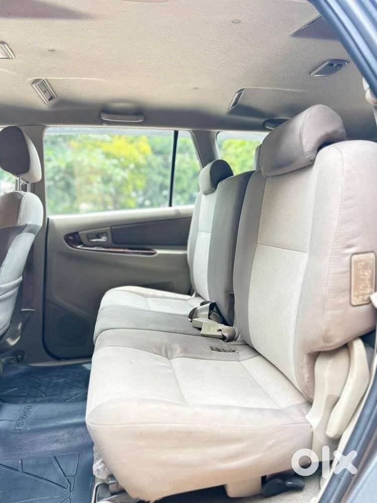 Toyota Innova 2.5 Vx 8 Str, 2014, Diesel