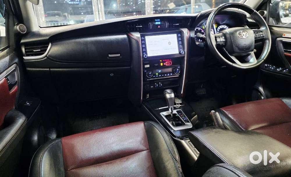 Toyota Fortuner Legender 4x2 At 2.8, 2024, Diesel
