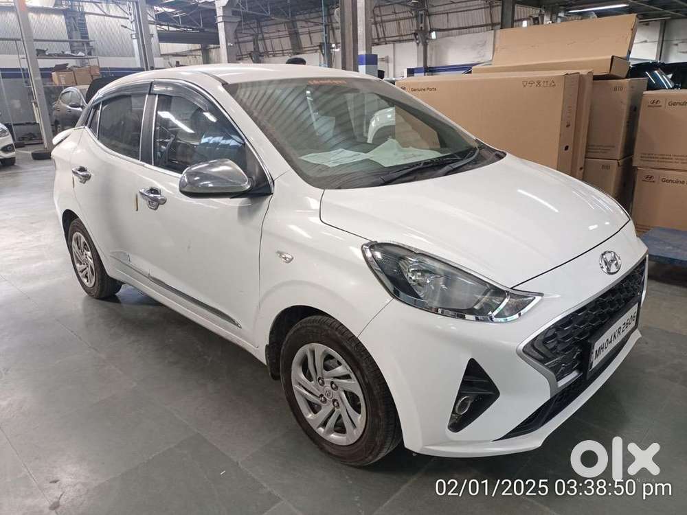 Hyundai Aura Cng & Hybrids Well Maintained