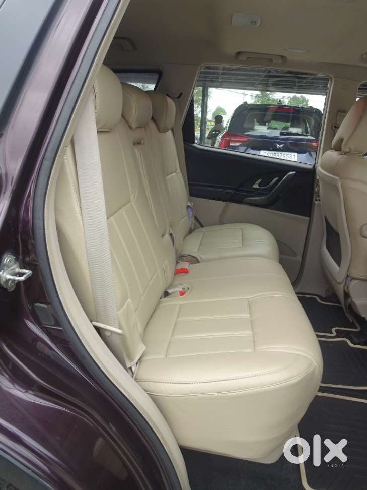 Mahindra Xuv500 W9 At 1.99, 2018, Diesel