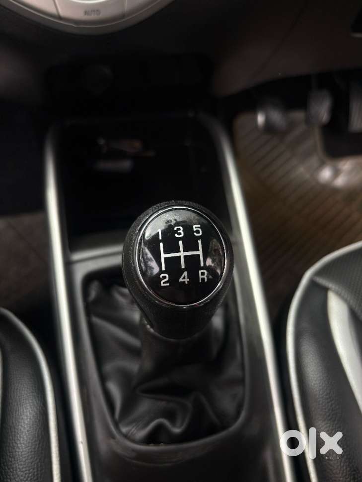 Maruti Suzuki Baleno 1.3 Delta, 2017, Petrol