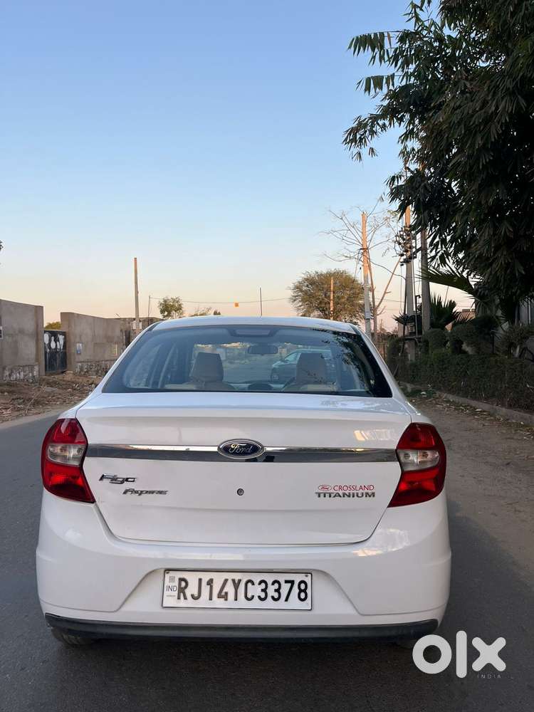 Ford Figo Aspire Titanium Plus, 2017, Petrol