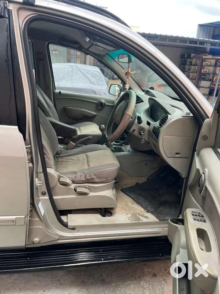 Mahindra Quanto 2013