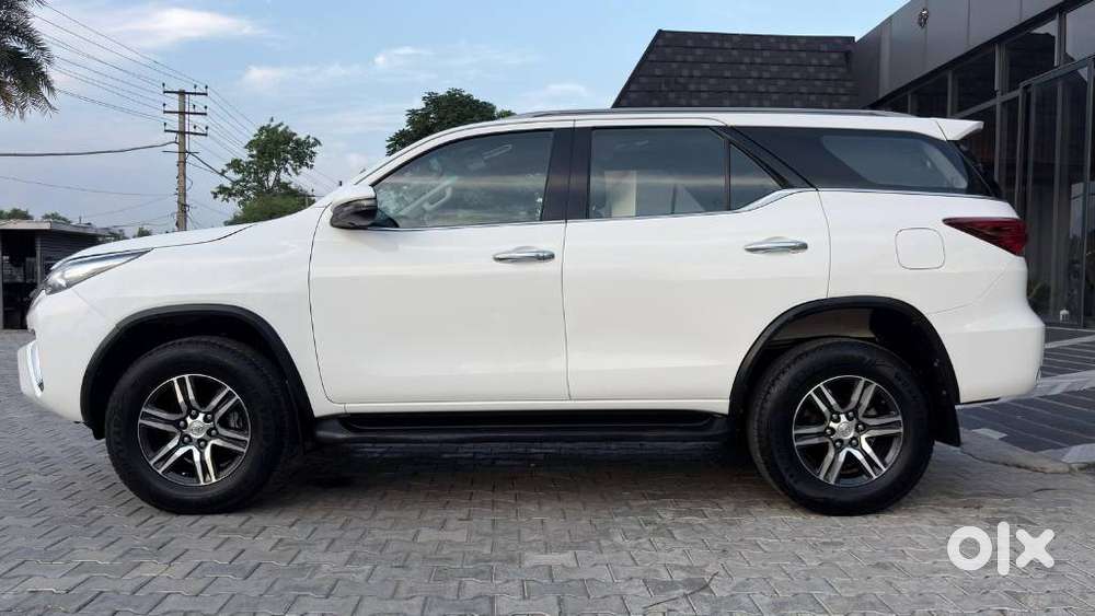 Toyota Fortuner 4x2 At 2.8 Diesel, 2018, Diesel