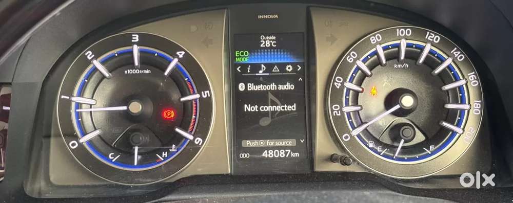Toyota Innova Crysta [2020-ongoing] 2.4 Vx 8 Str, 2021, Diesel