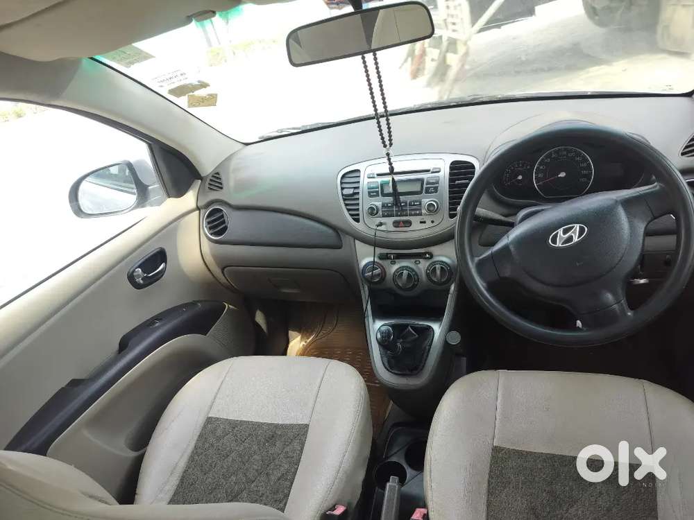 Hyundai I10 Sportz 2011