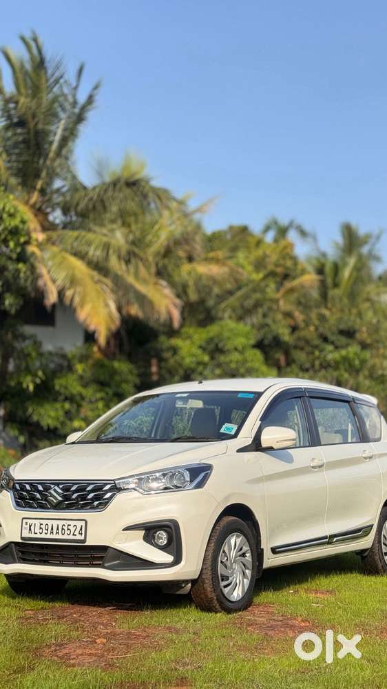 Maruti Suzuki Ertiga 1.5 Vxi, 2024, Petrol