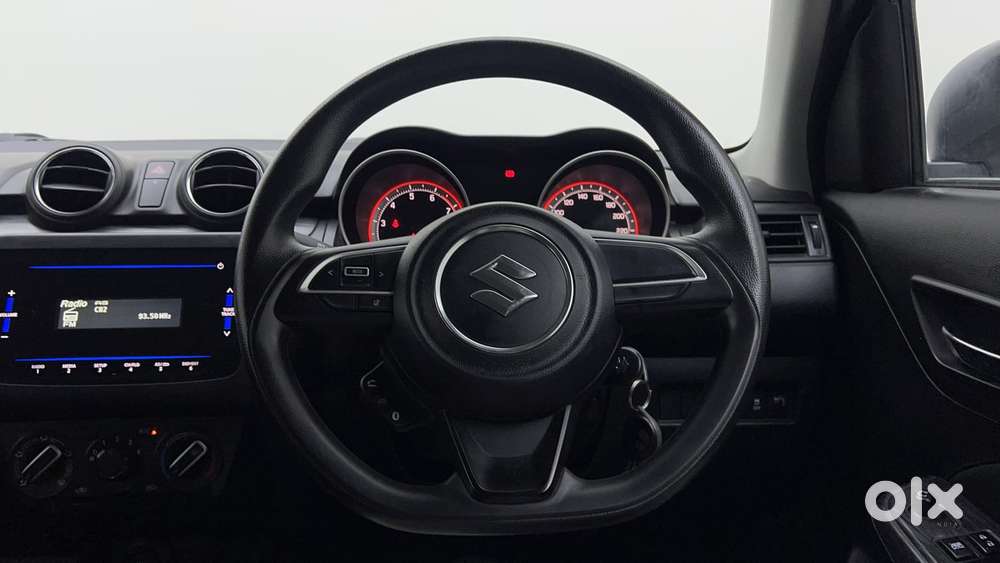 Maruti Suzuki Swift Amt Vvt Vxi, 2023, Petrol