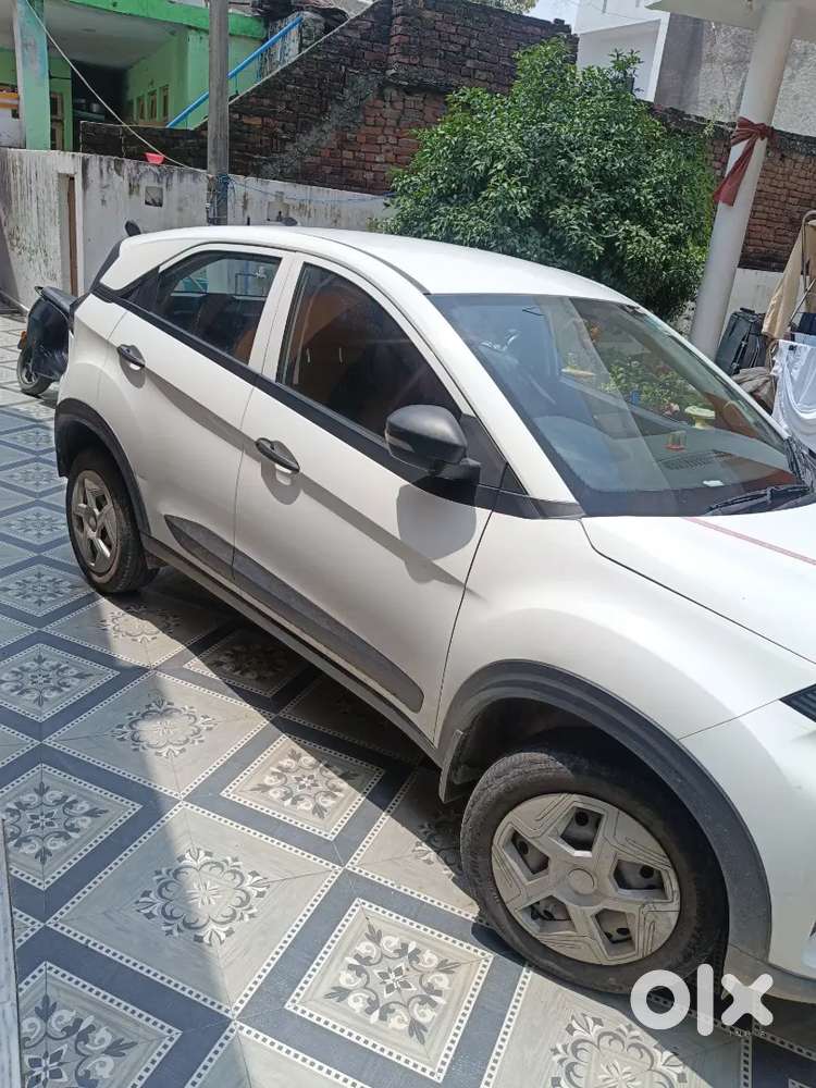 2024 Tata Nexon Petrol 1st Owner