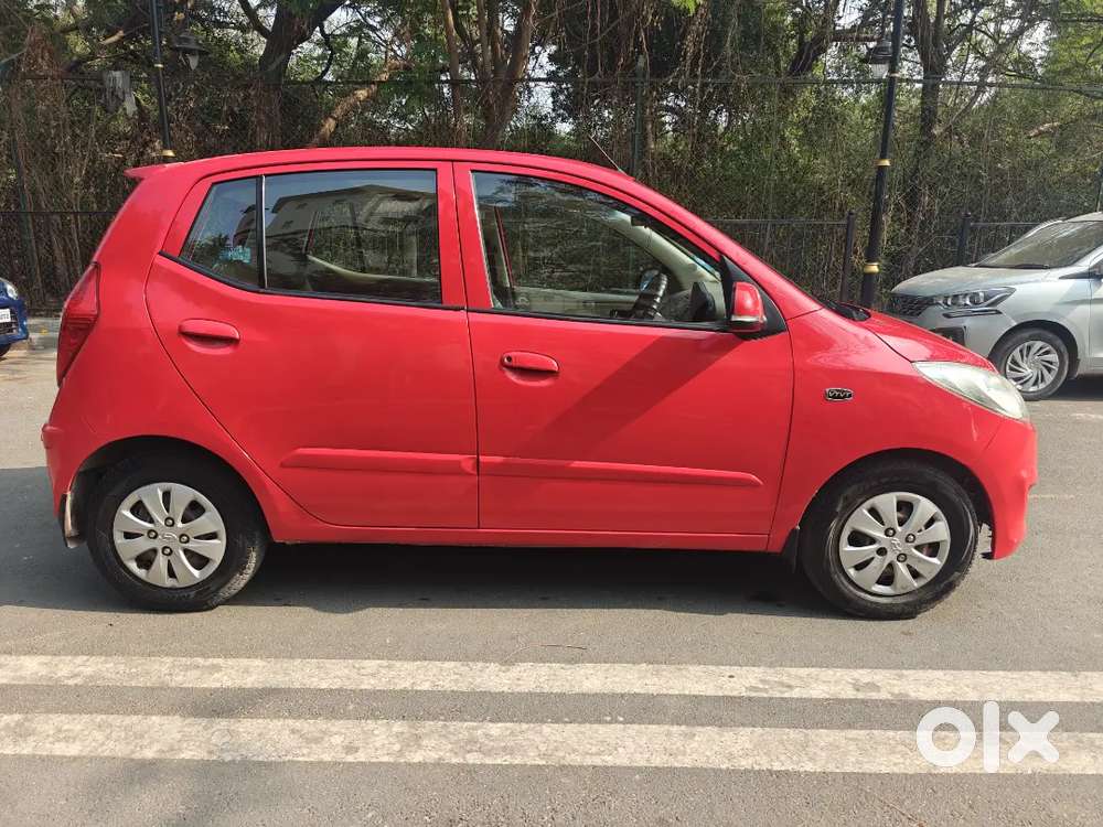 I10 Asta Auto With Sunroof