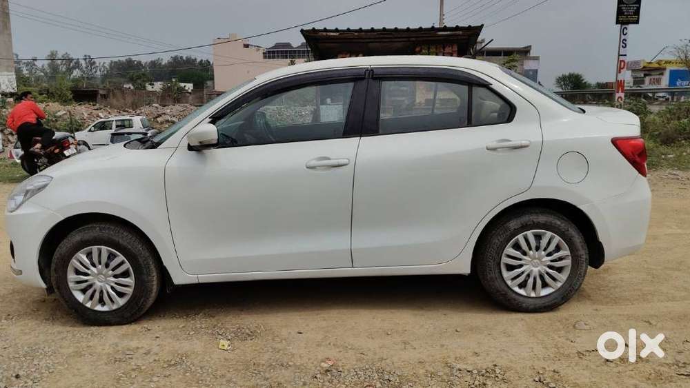 Maruti Suzuki Swift Dzire 1.3 Vxi, 2020, Petrol