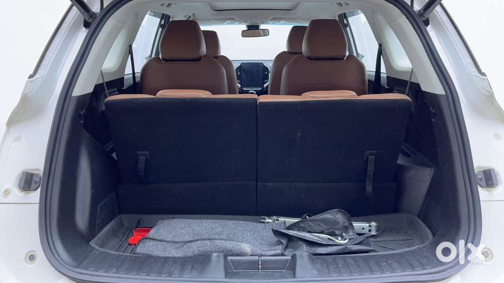 Mg Hector Plus 1.5 Sharp Turbo Cvt 6 Str, 2022, Petrol