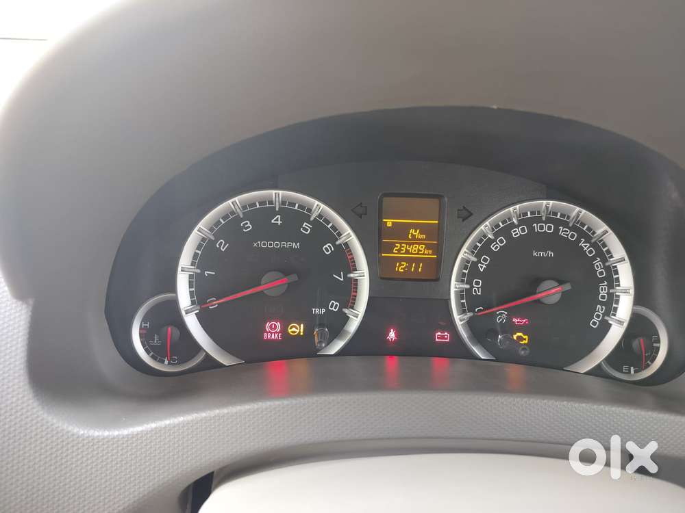Maruti Suzuki Ertiga Vxi Abs Bs Iv, 2013, Petrol