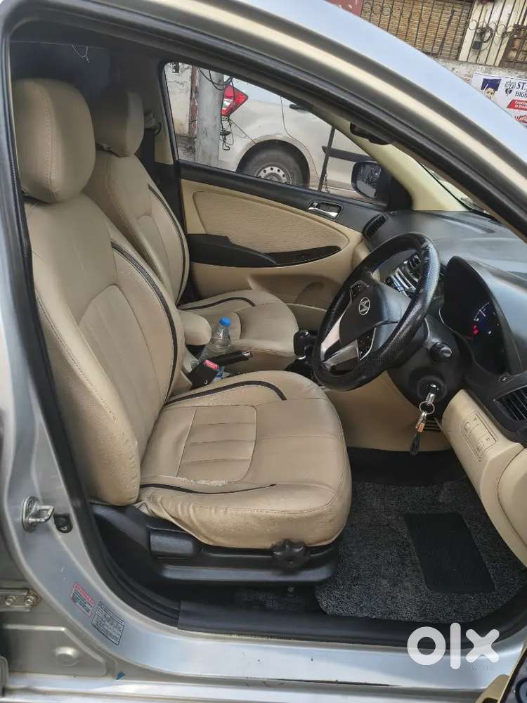 Hyundai Verna 2011 Diesel 128000 Km Driven