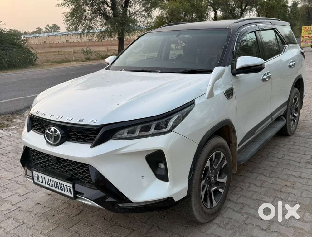 Toyota Fortuner Legender 2021