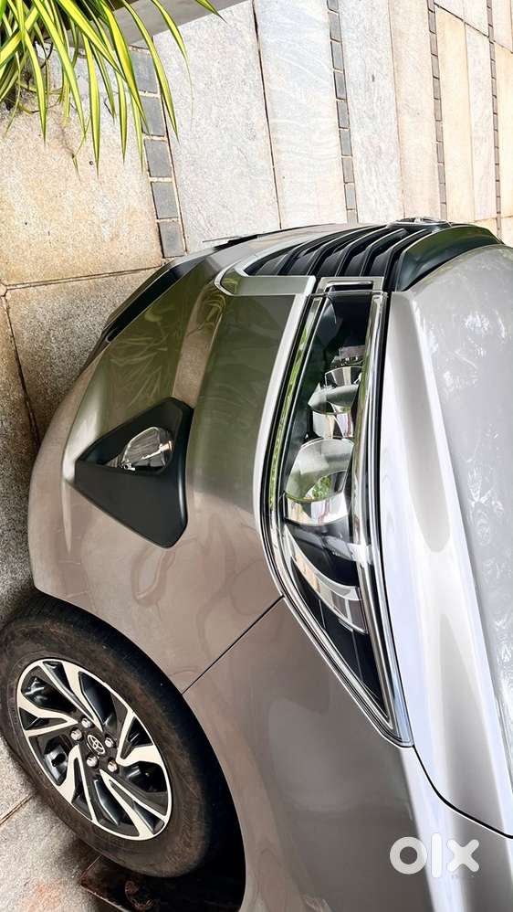 Toyota Innova Crysta 2022 Diesel Manual