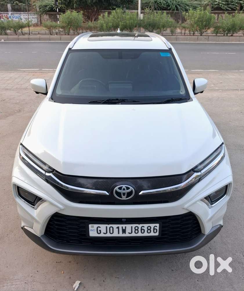 Toyota Urban Cruiser Hyryder 1.5 V Hybrid, 2022, Petrol