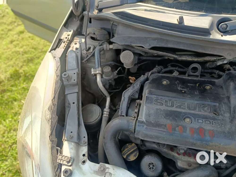 Maruti Suzuki Swift Dzire 2013 Diesel Well Maintained Officer Used Car
