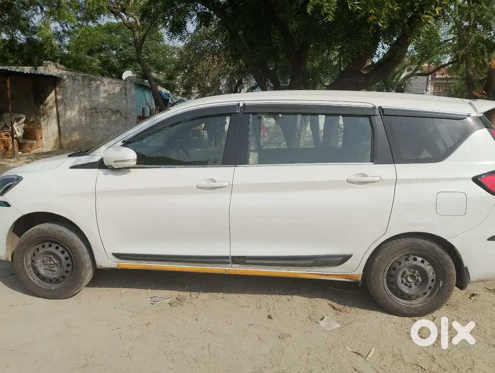 Maruti Suzuki Ertiga 2023 Cng & Hybrids 100700 Km Driven
