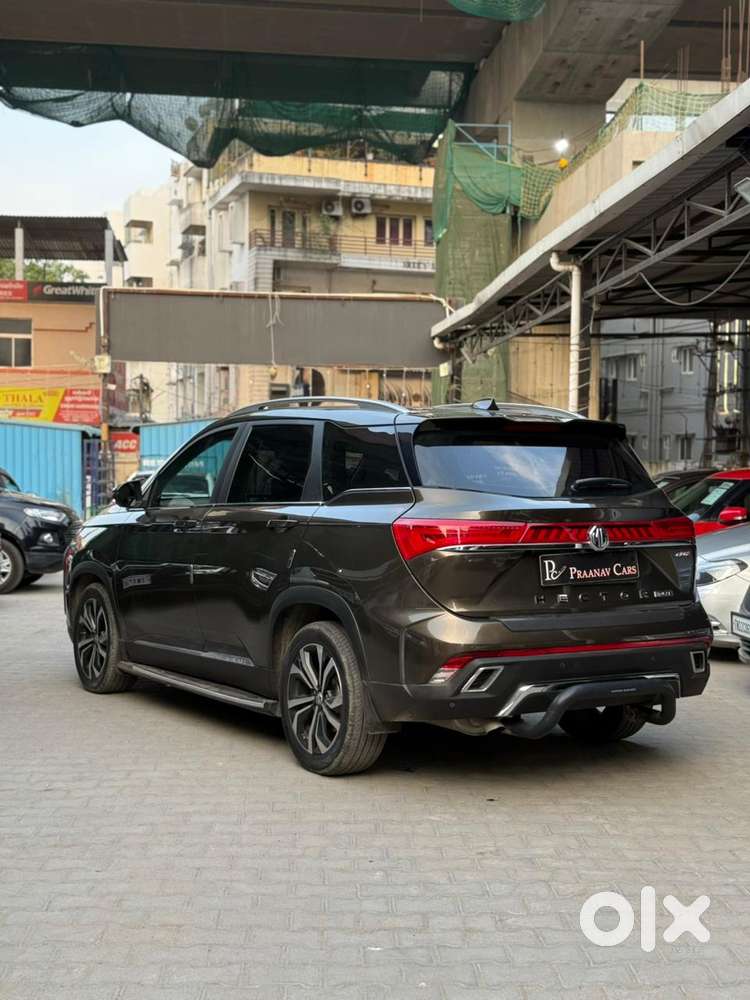 Mg Hector Plus Savvy Pro 1.5 Turbo Petrol Cvt 7 Str, 2024, Petrol
