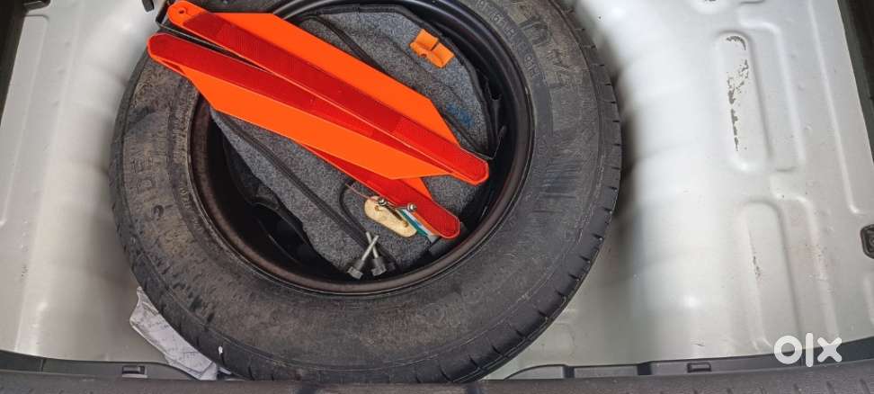 Hyundai Venue 1.2 S Plus, 2022, Petrol