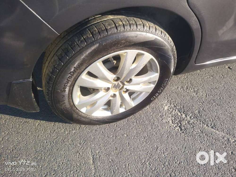 Maruti Suzuki Ertiga Zxi Plus Petrol, 2016, Petrol