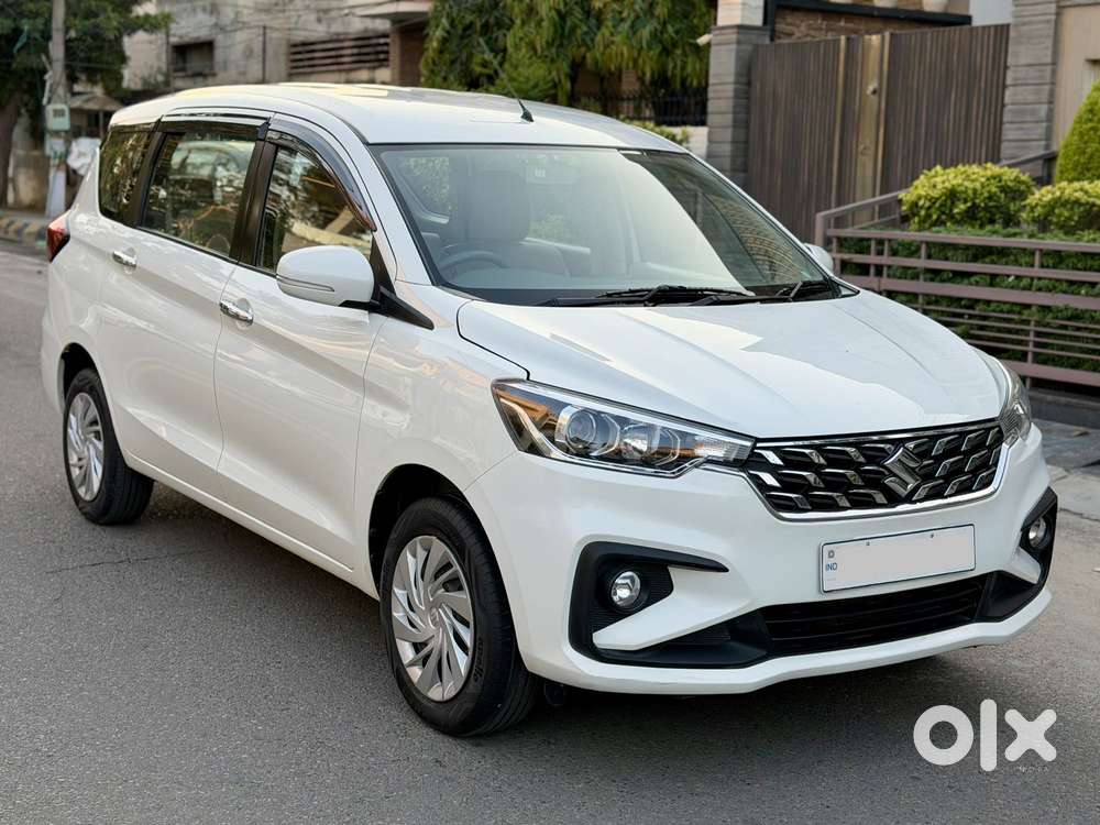 Maruti Suzuki Ertiga 1.5 Vxi, 2023, Petrol