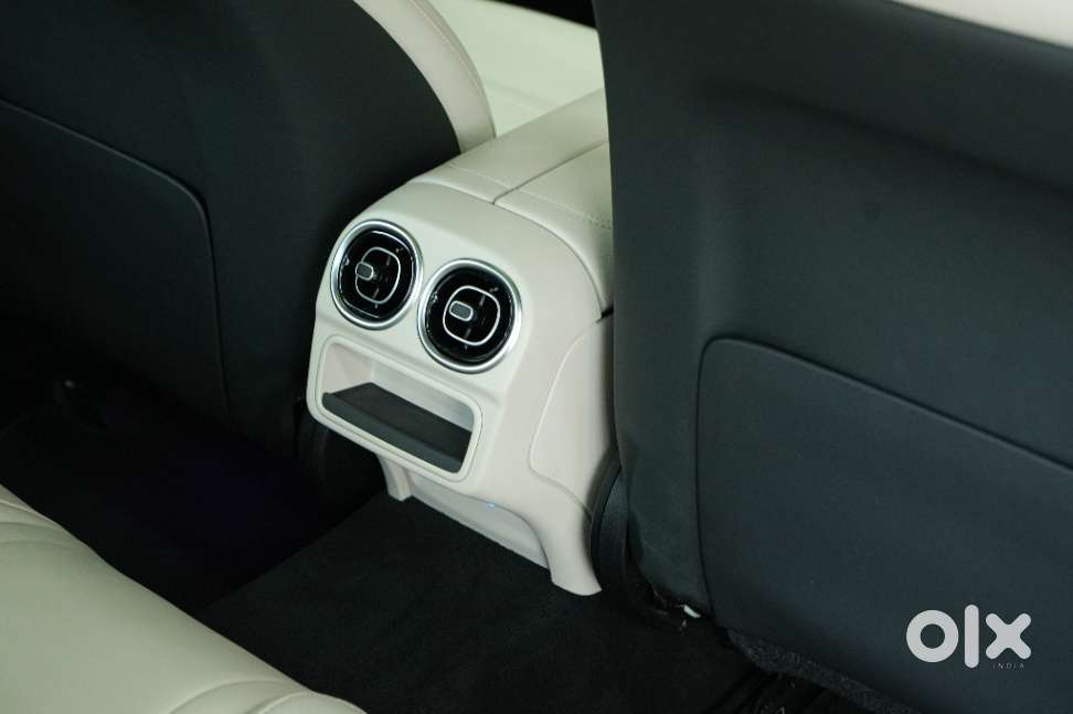 Mercedes-benz C-class C 200, 2024, Petrol