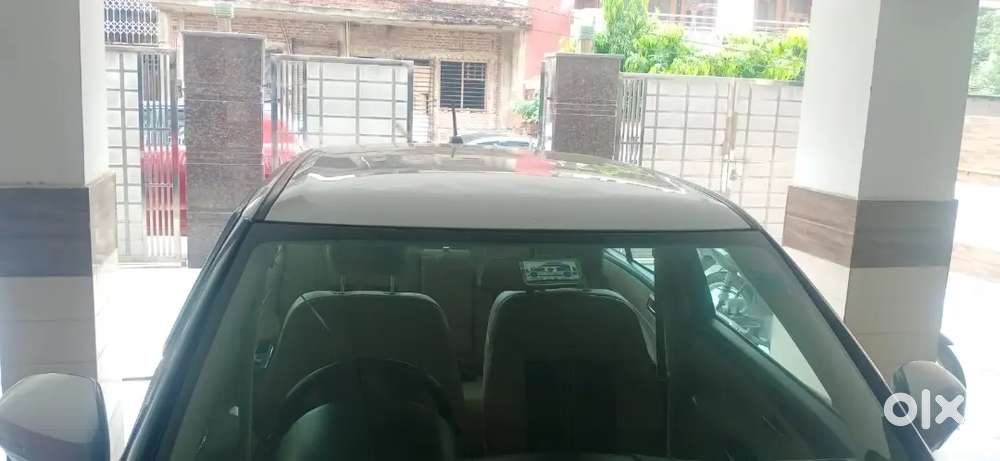 Maruti Suzuki Dzire 2014 Petrol Variant Cng Outside Fitted