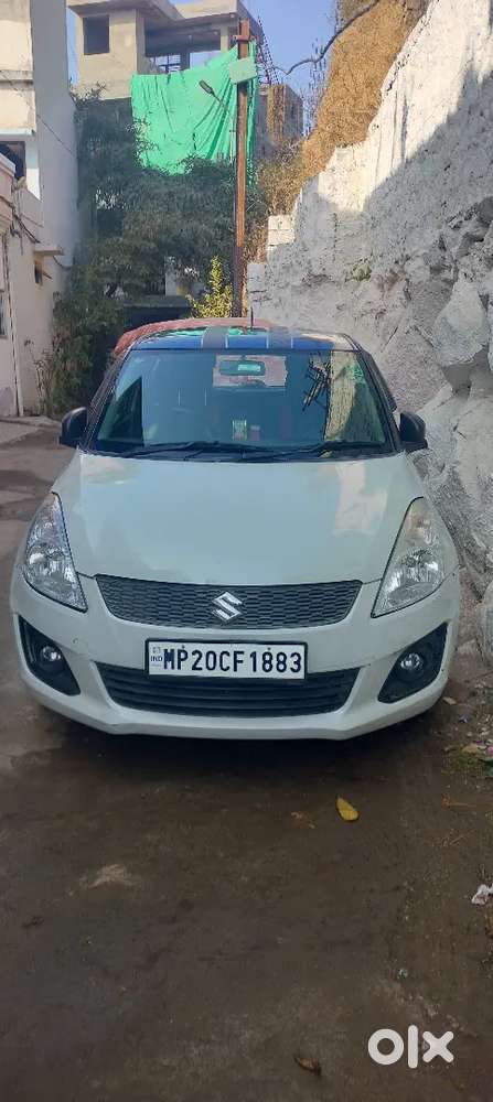 Maruti Suzuki Swift 2016 Petrol 52500 Km Driven
