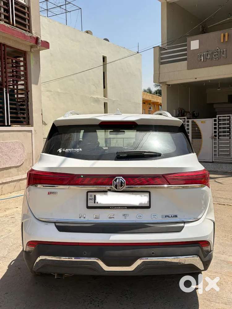 Mg Hector Plus Sharp 2026 Petrol Auto 1st