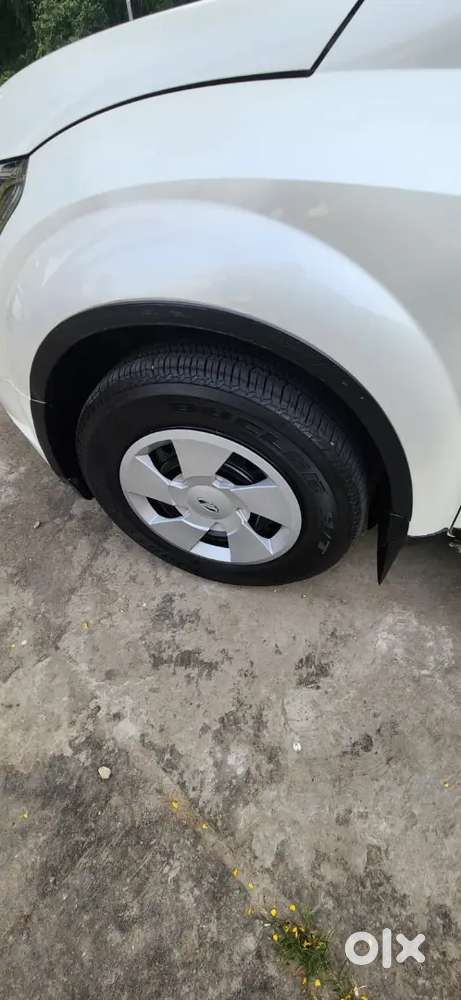 Mahindra Xuv500 2016