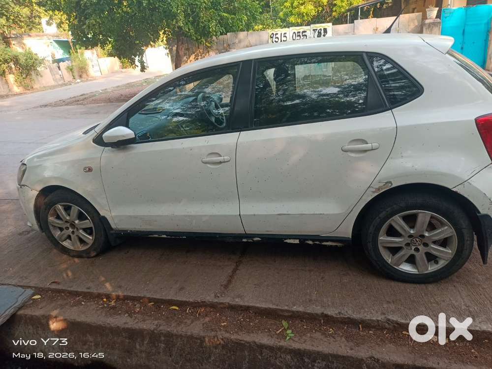 Volkswagen Polo Diesel Manual 2011