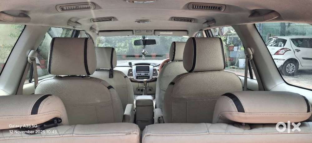 Toyota Innova 2.5 Vx 7 Str Bs-iii, 2014, Diesel