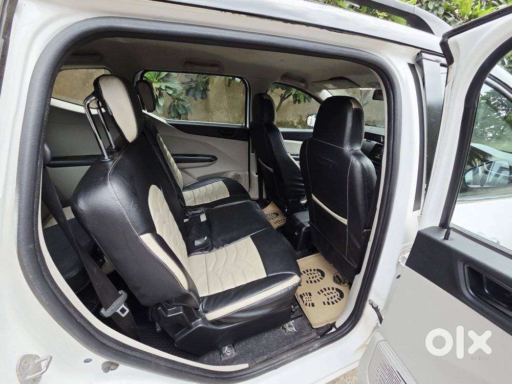 Renault Triber Rxt, 2020, Petrol