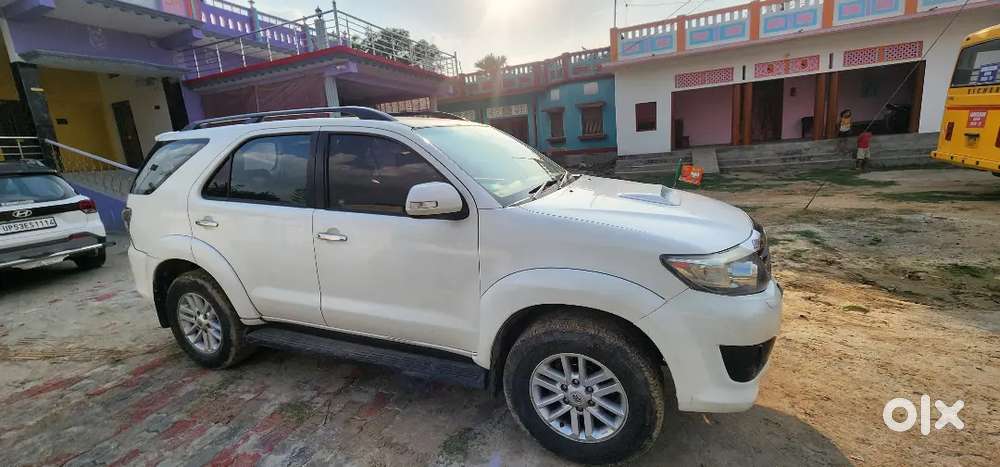 Toyota Fortuner 2014